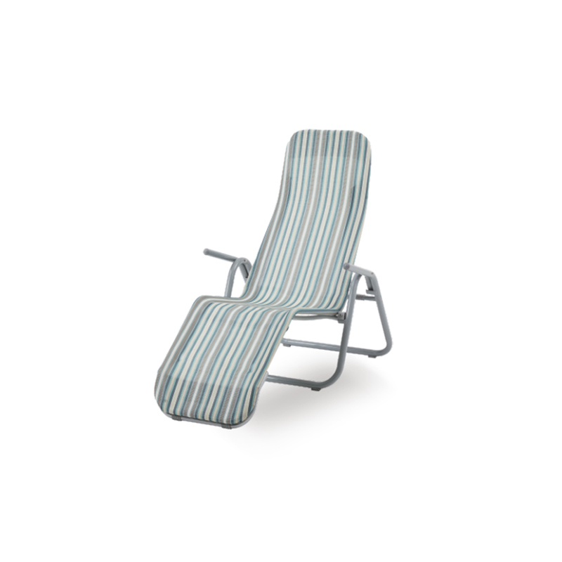 Chaises longues