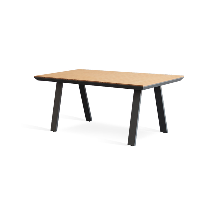 Tables à manger fixes
