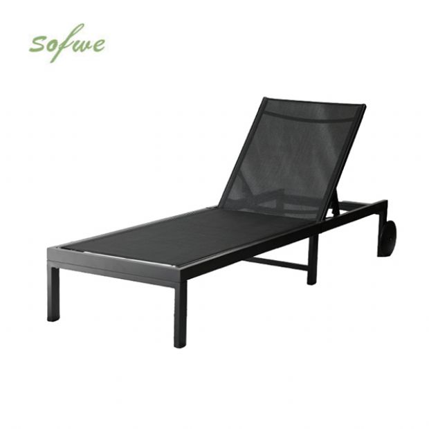 Chaise longue d'extérieur en métal avec roulettes et tissu en maille respirante, vendue en gros, pour les terrasses et les bords de piscine - 11D25O