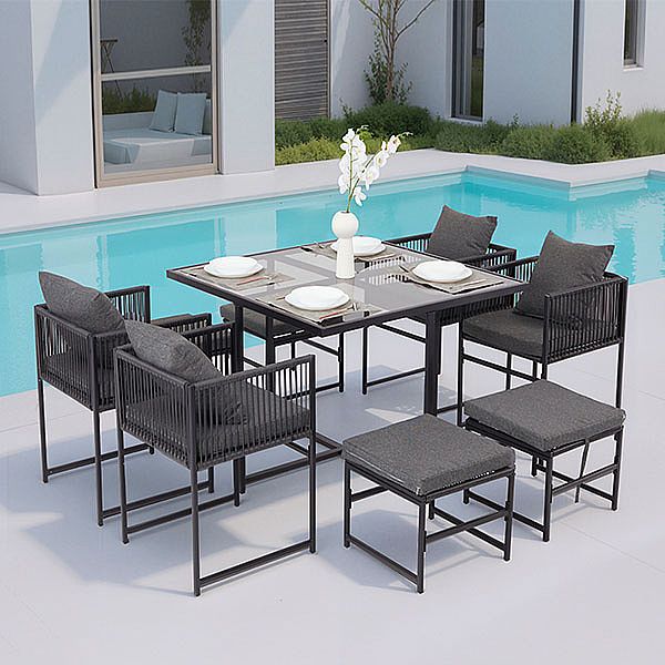 Chaises en corde et sets de table en rotin tressé quatre pièces - 10D01B