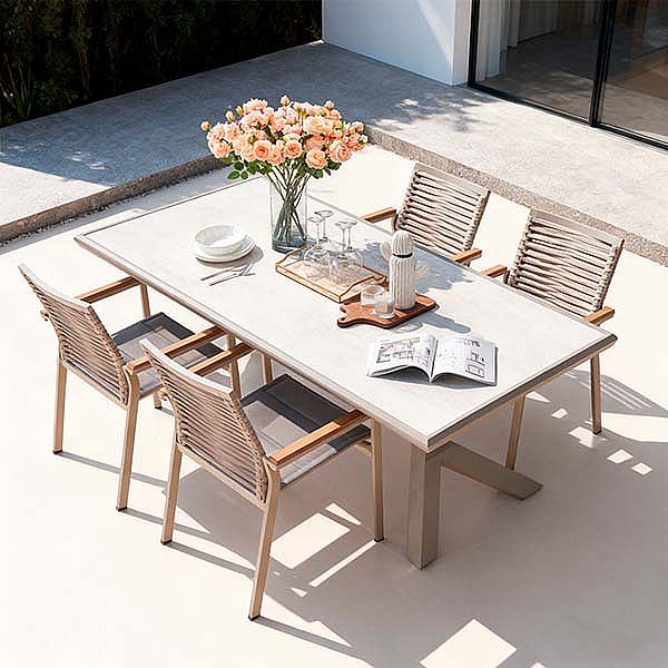 Table à manger rectangulaire d'extérieur en alliage d'aluminium pour 6 personnes, avec plateau en PS imitation bois - 11D26A